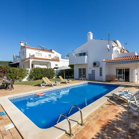 Dos Netos Villa