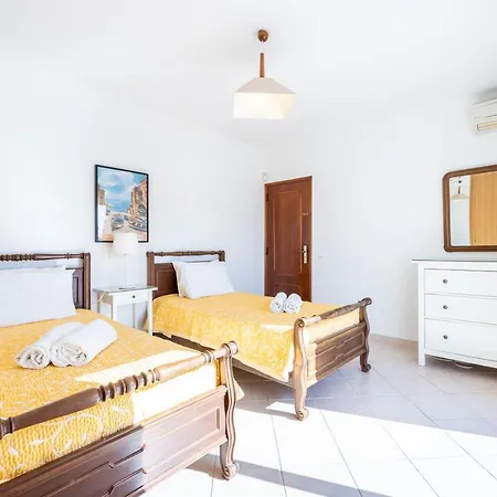 Dos Netos * Albufeira